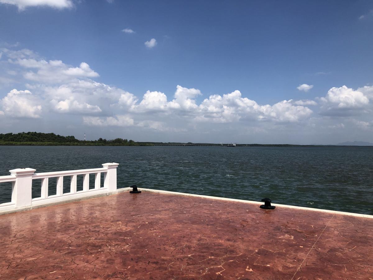 ท่าเรือแหลมหิน
