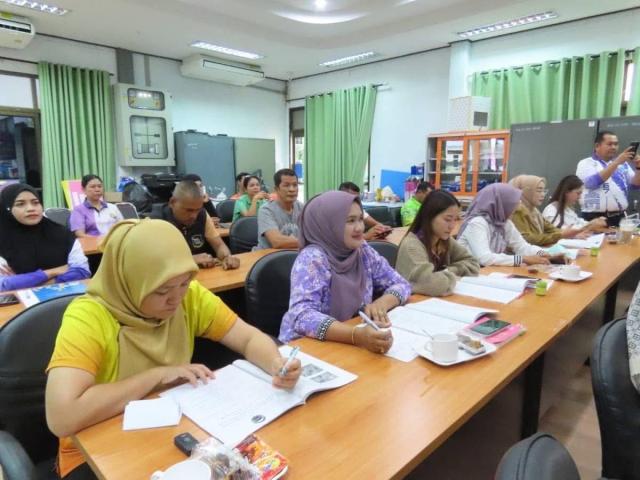 อบรมโครงการอบรมคณะกรรมการประจำปีเลือกตั้ง (กปน.)