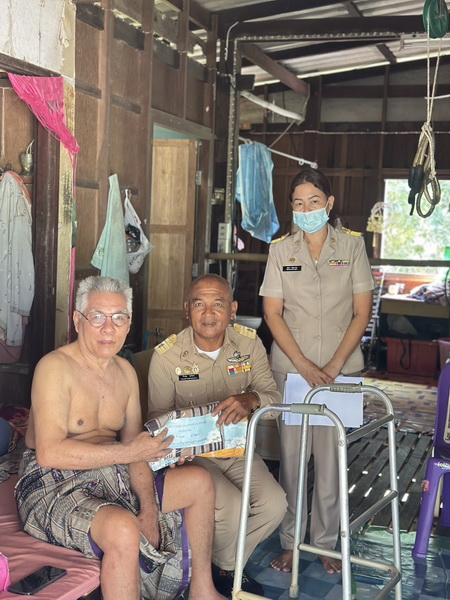 ลงพื้นที่เยี่ยมผู้สูงอายุที่มีภาวะพึ่งพิงที่อาสาสมัครบริบาล อบต.ตลิ่งชัน ดูแล จำนวน 9 ราย